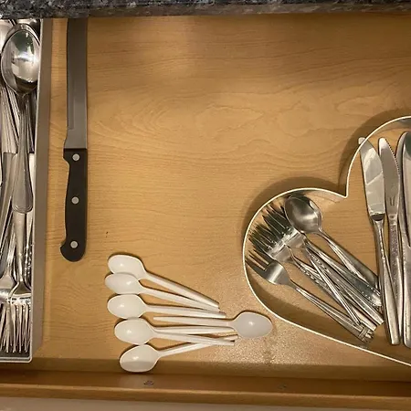 Nahe Galopprennbahn Appartement *